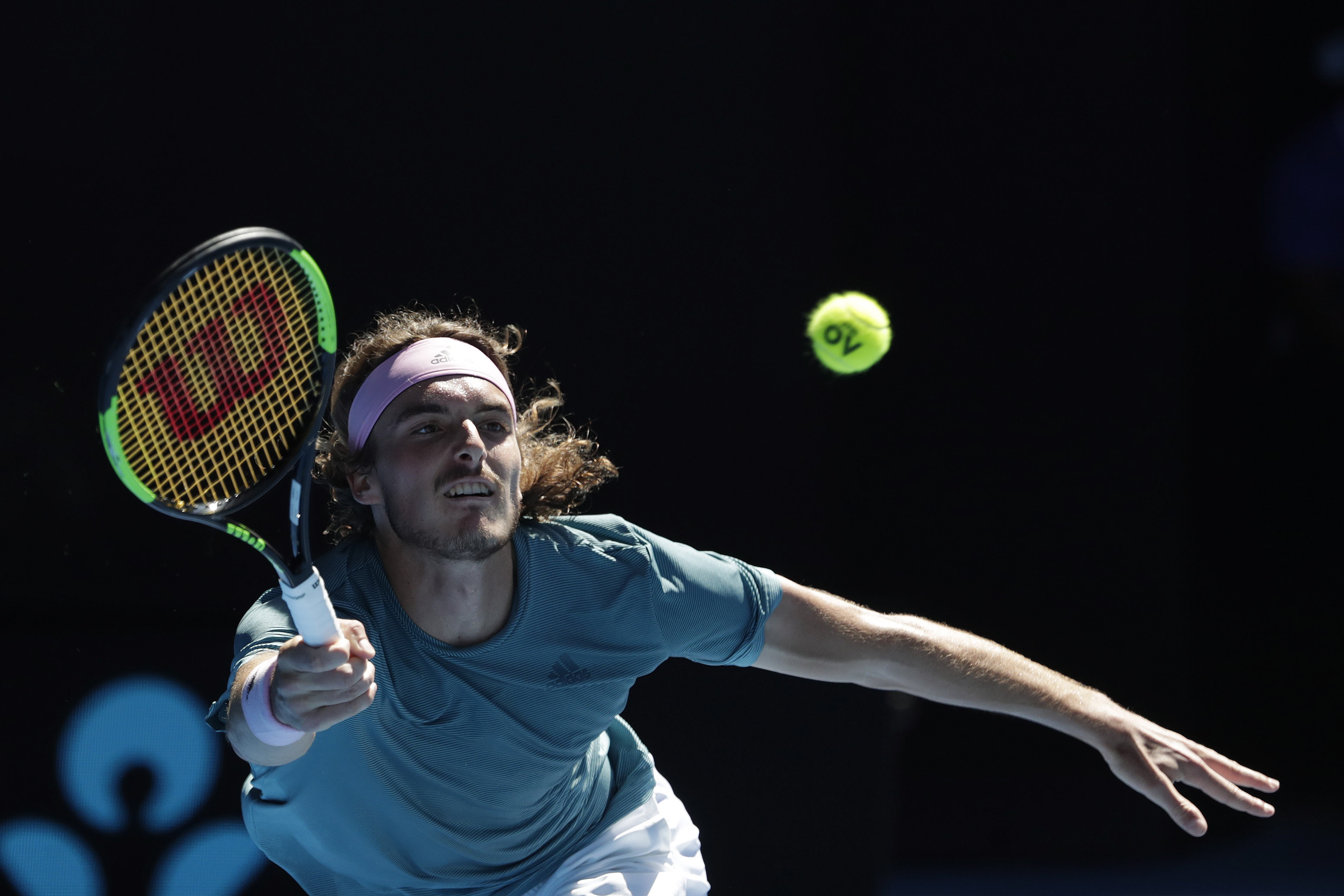 欧洲网球队血洗日本网球队，西西帕斯高光表现