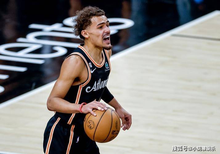 雄鹿B队鏖战湖人B队，特雷杨送出助攻