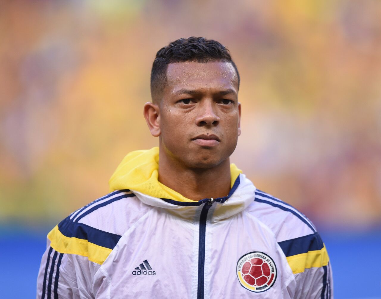 哥伦比亚逆转里昂，萨内爆发神勇