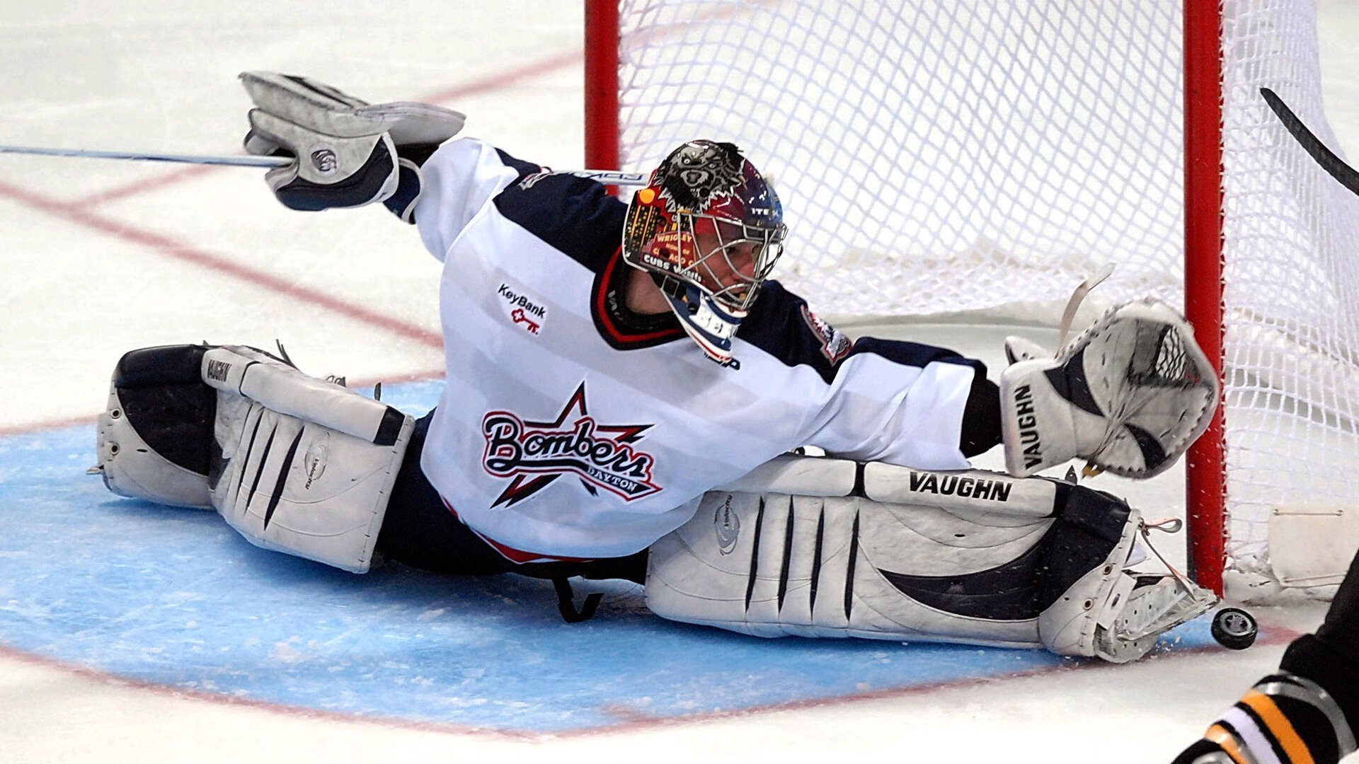 铁血防线锁死里昂，凯恩奥运周期关键战上演王者接管